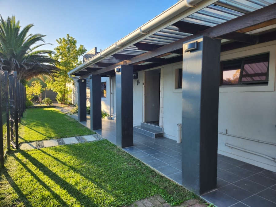 5 Bedroom Property for Sale in Bodorp Western Cape